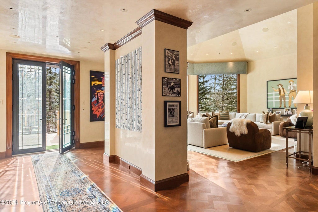 6 of 28 - 64 Pitkin Way, Aspen, CO