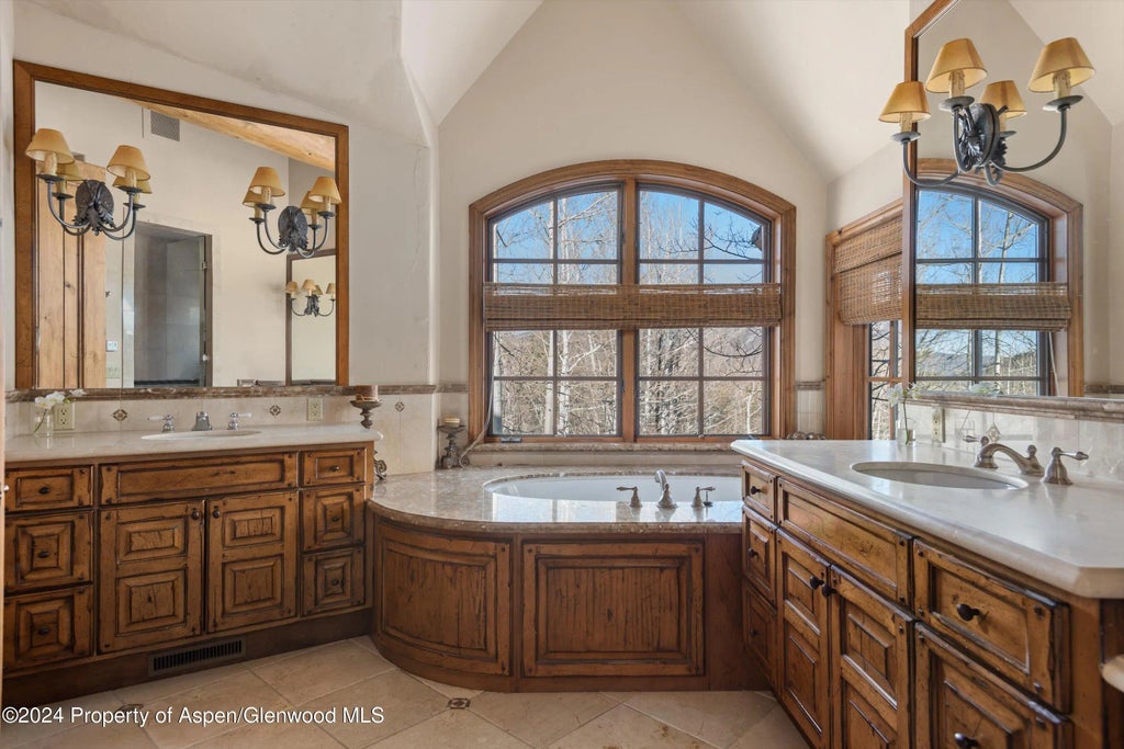 14 of 23 - 350 Thunderbowl Lane, Aspen, CO