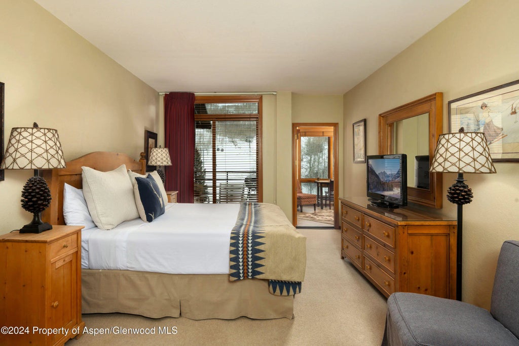 9 of 26 - 476 Wood Road #41, Snowmass Village, CO