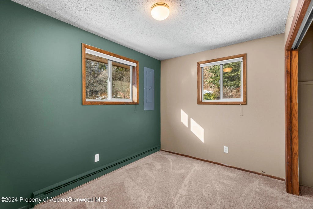 19 of 34 - 212 Cherokee Lane, Carbondale, CO