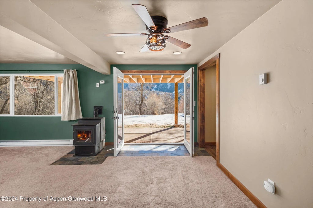 3 of 34 - 212 Cherokee Lane, Carbondale, CO