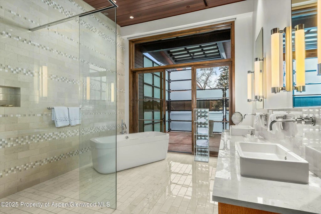 15 of 29 - 233 E Cooper Avenue 301, Aspen, CO