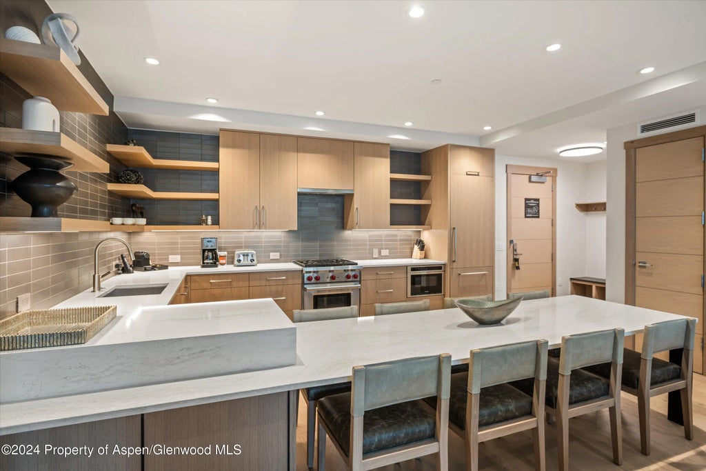 7 of 17 - 130 Wood Road 261+263, Snowmass Village, CO