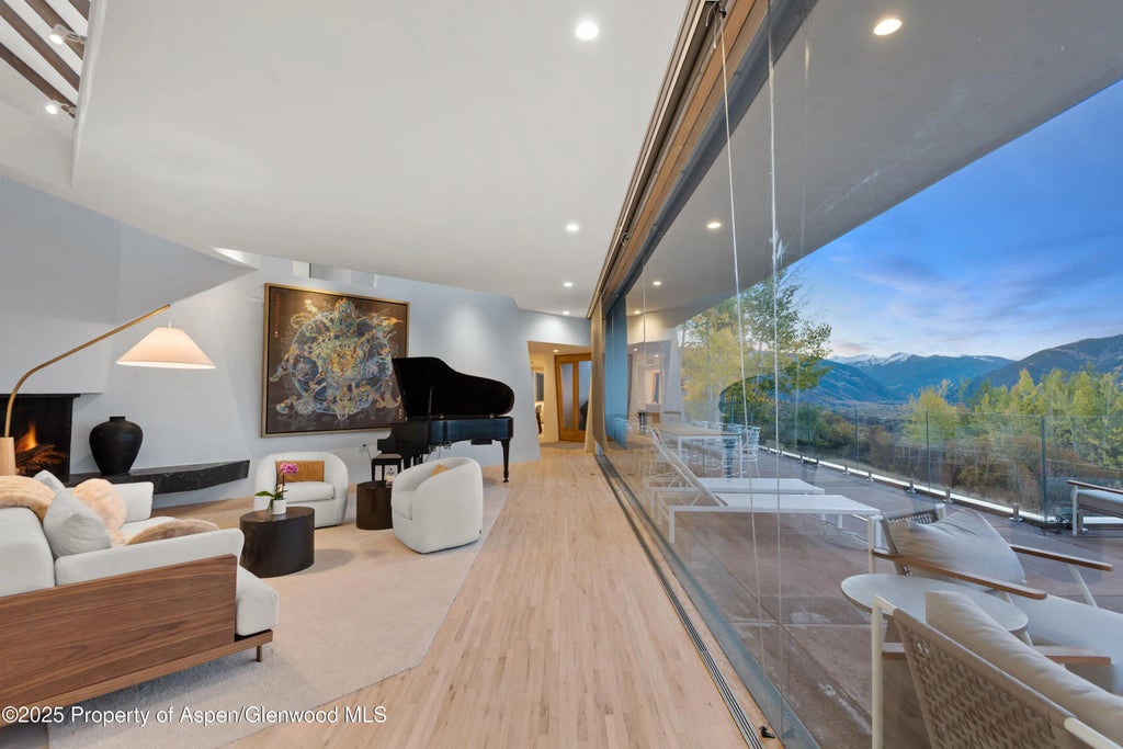 4 of 44 - 699 Eppley Drive, Aspen, CO