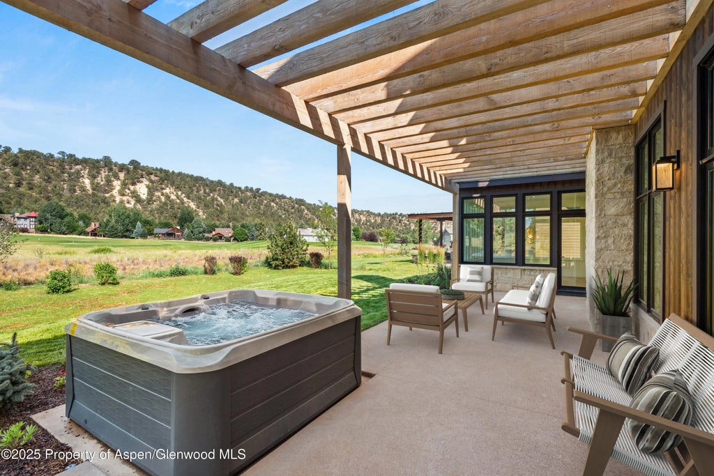 11 of 70 - 1229 Heritage Drive, Carbondale, CO
