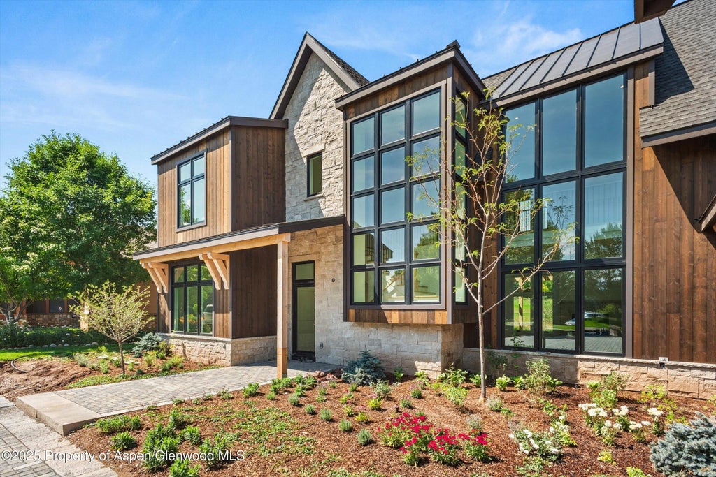 4 of 60 - 1229 Heritage Drive, Carbondale, CO