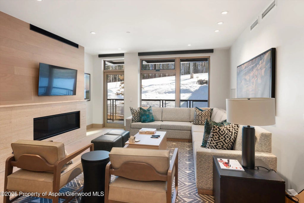 3 of 35 - 130 Wood Road 253+255, Snowmass Village, CO