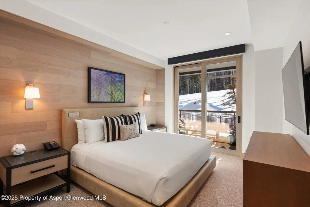 8 of 35 - 130 Wood Road 253+255, Snowmass Village, CO
