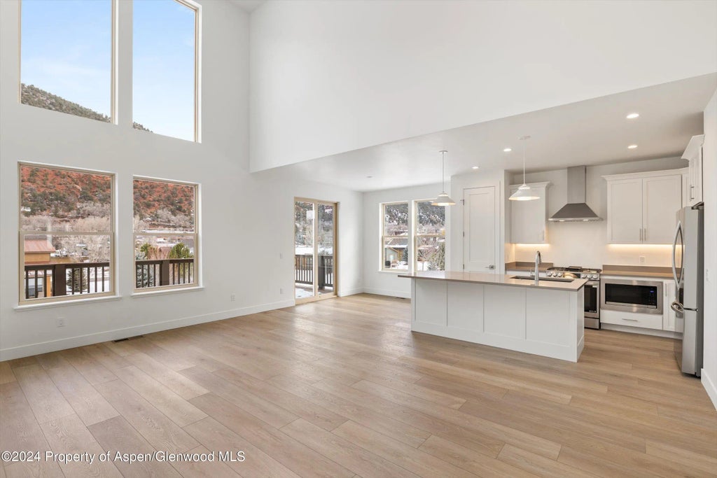 10 of 42 - 354 Blue Heron Drive, Glenwood Springs, CO