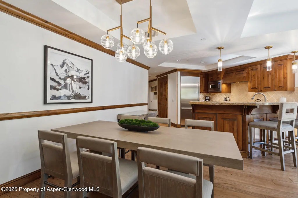 10 of 37 - 415 E Dean Street #33, Week 32, Aspen, CO