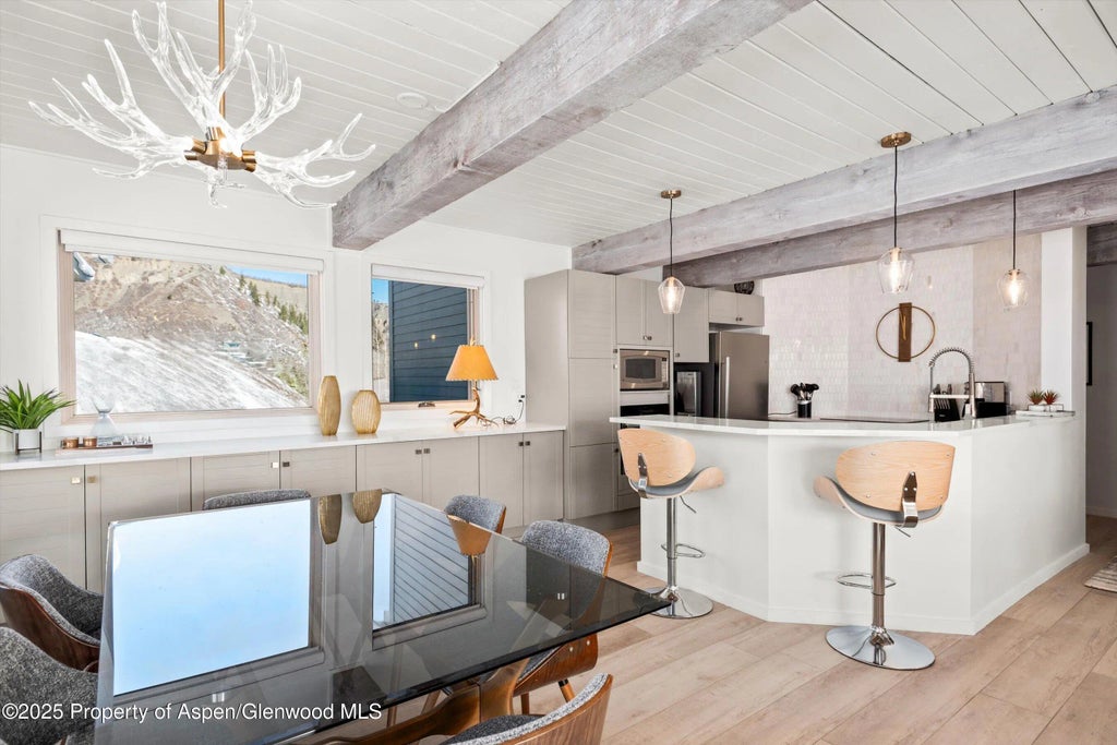 11 of 28 - 360 Wood Road 113, Snowmass Village, CO