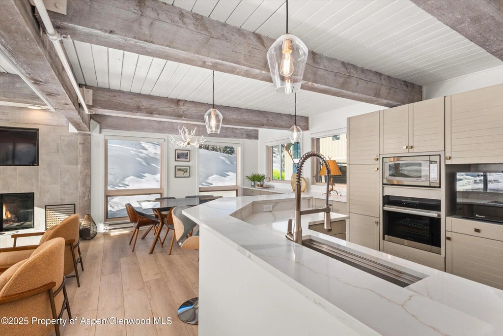 14 of 28 - 360 Wood Road 113, Snowmass Village, CO