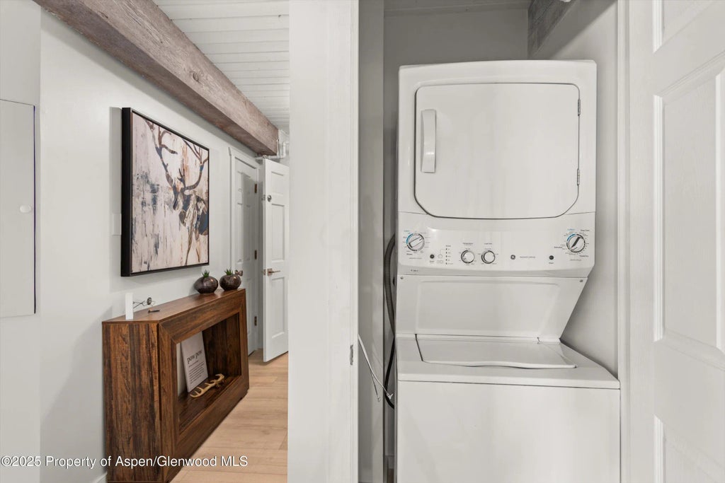 25 of 28 - 360 Wood Road 113, Snowmass Village, CO