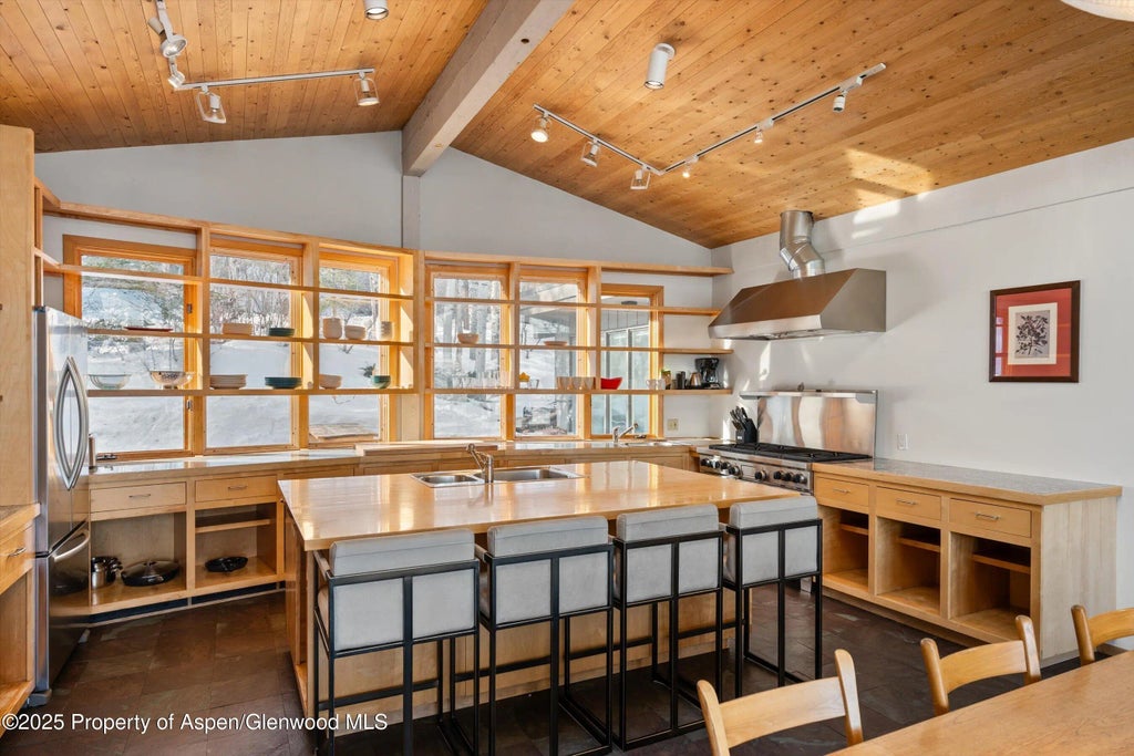 10 of 44 - 328 Oak Ridge Road, Snowmass Village, CO