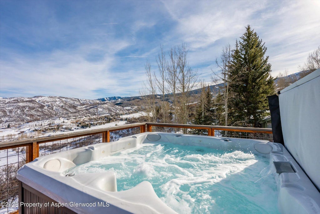3 of 44 - 328 Oak Ridge Road, Snowmass Village, CO