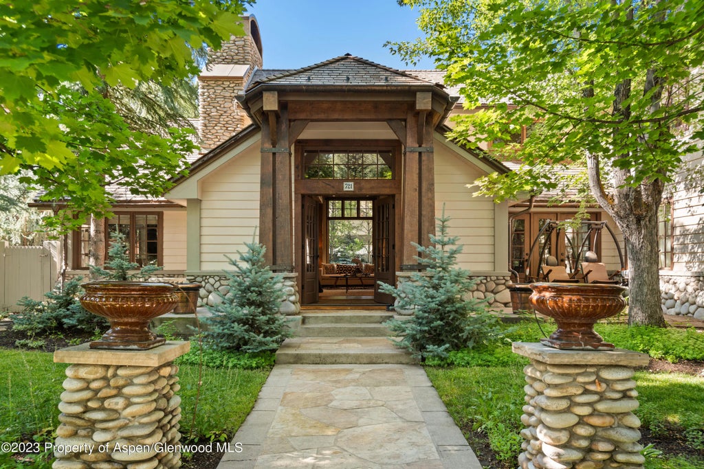 1 of 50 - 721 W North Street, Aspen, CO