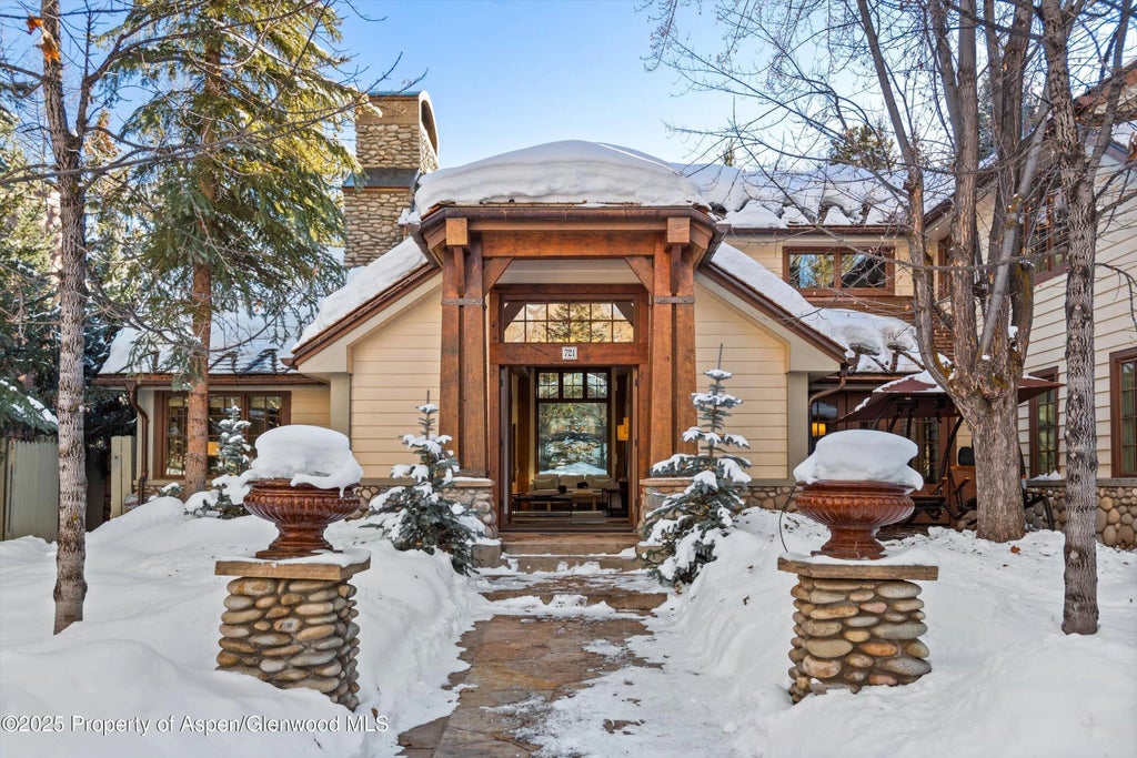 7 of 50 - 721 W North Street, Aspen, CO