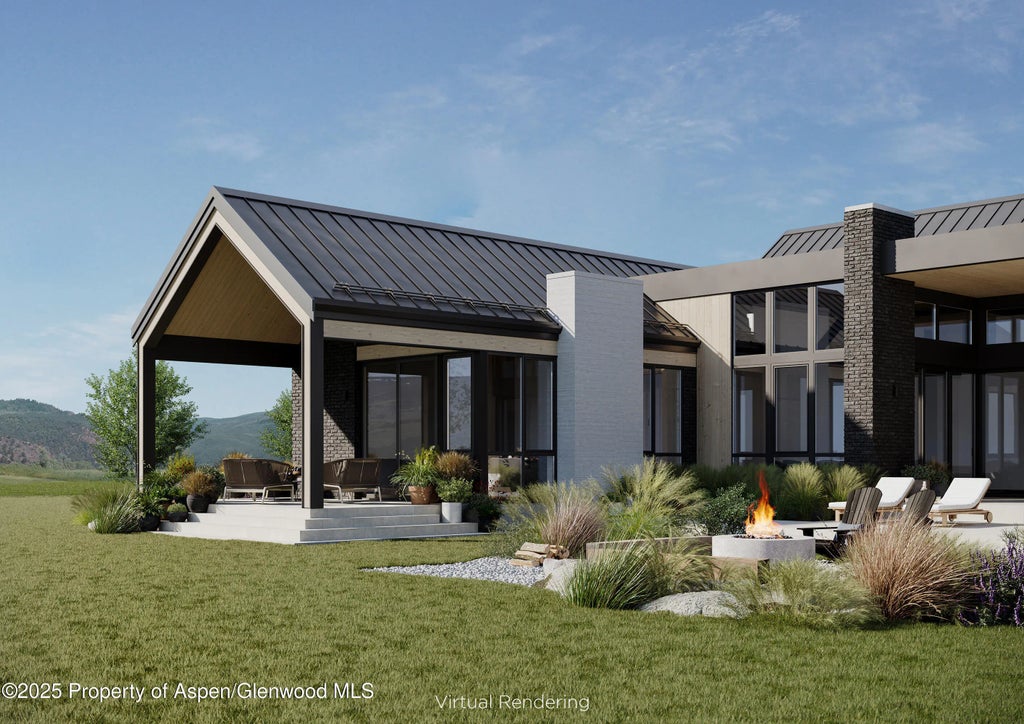 3 of 13 - 154 Herons Way, Gypsum, CO