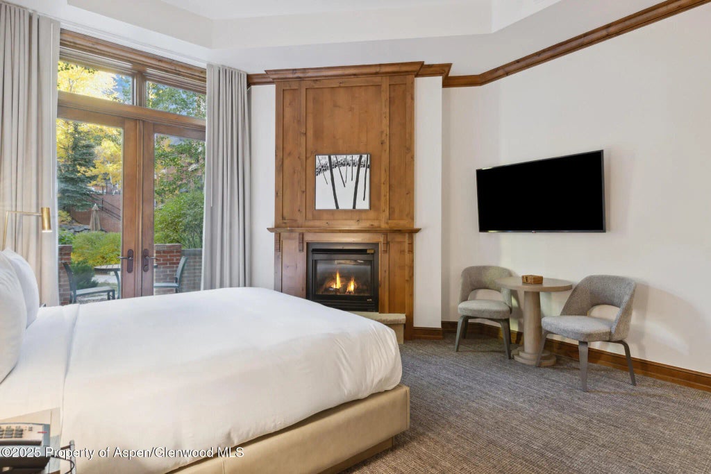 15 of 30 - 415 E Dean St, Unit 4, Week 32, Aspen, CO