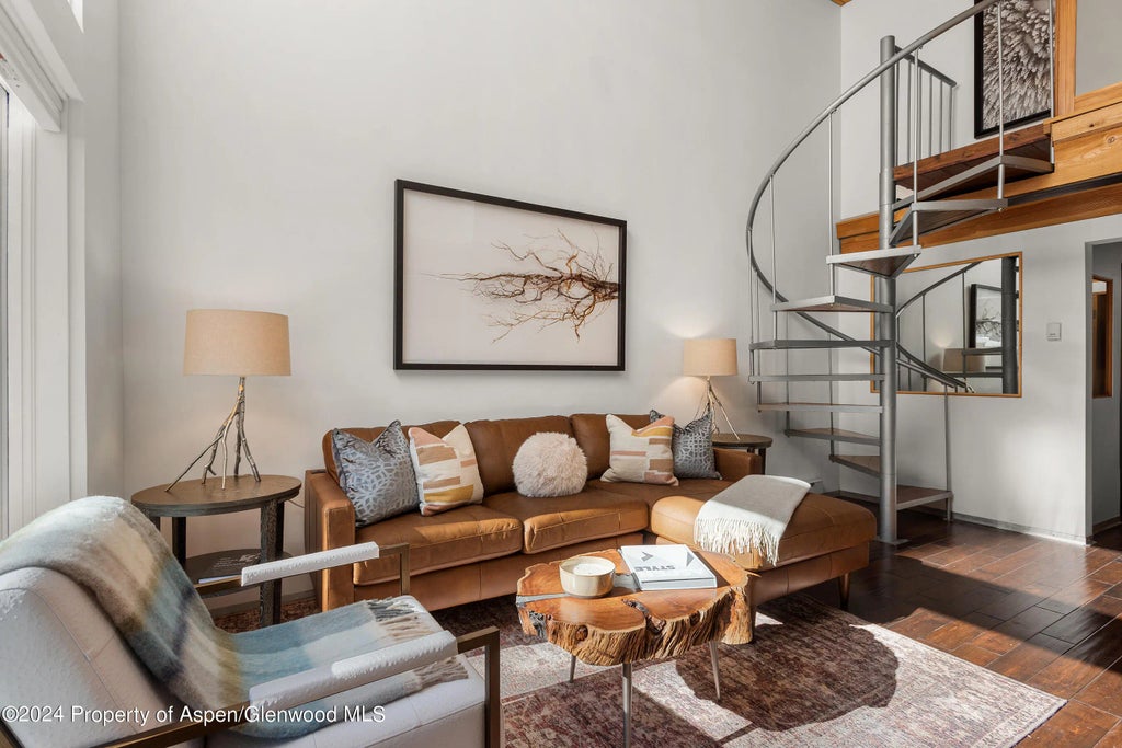 3 of 31 - 1024 E Cooper Avenue 3a, Aspen, CO