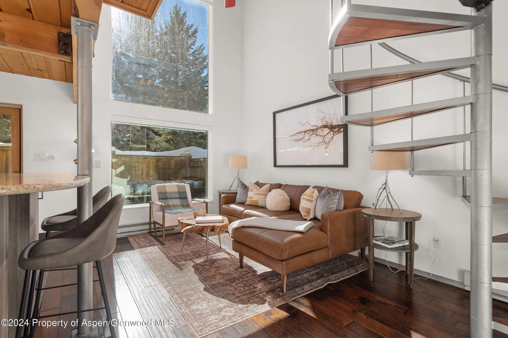 4 of 31 - 1024 E Cooper Avenue 3a, Aspen, CO