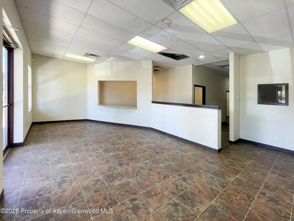 3 of 10 - 560 133 Hwy, Carbondale, CO