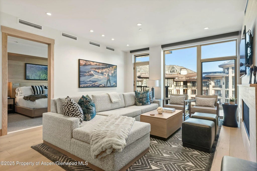 1 of 24 - 130 Wood Road 560-562, Snowmass Village, CO