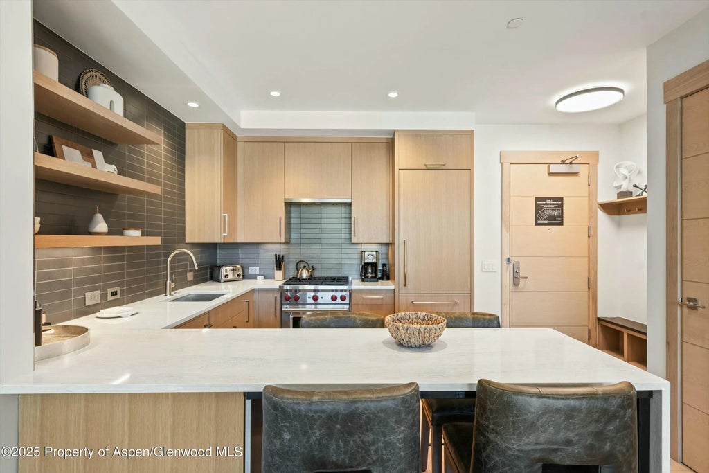 6 of 24 - 130 Wood Road 560-562, Snowmass Village, CO