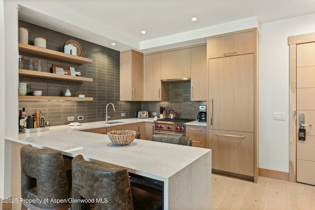 7 of 24 - 130 Wood Road 560-562, Snowmass Village, CO