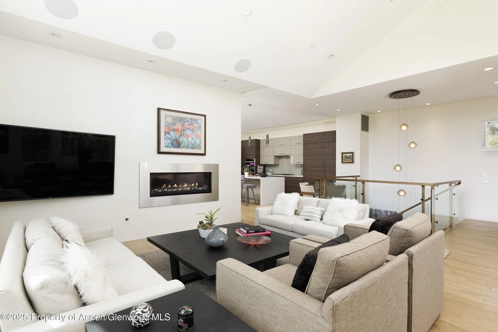 9 of 41 - 751 Promontory Lane, Basalt, CO