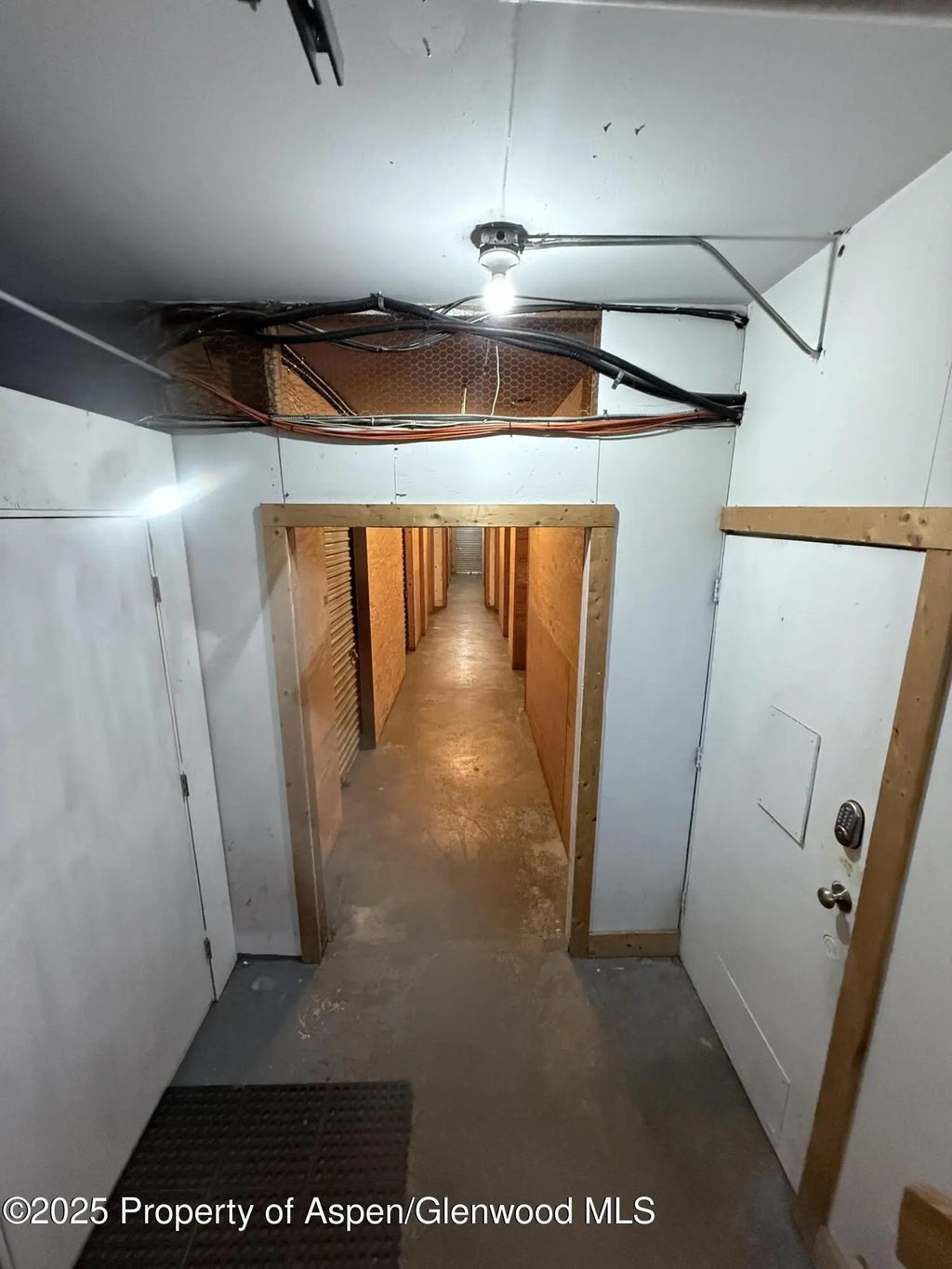 4 of 15 - 630 E Cooper Avenue 21a, Aspen, CO
