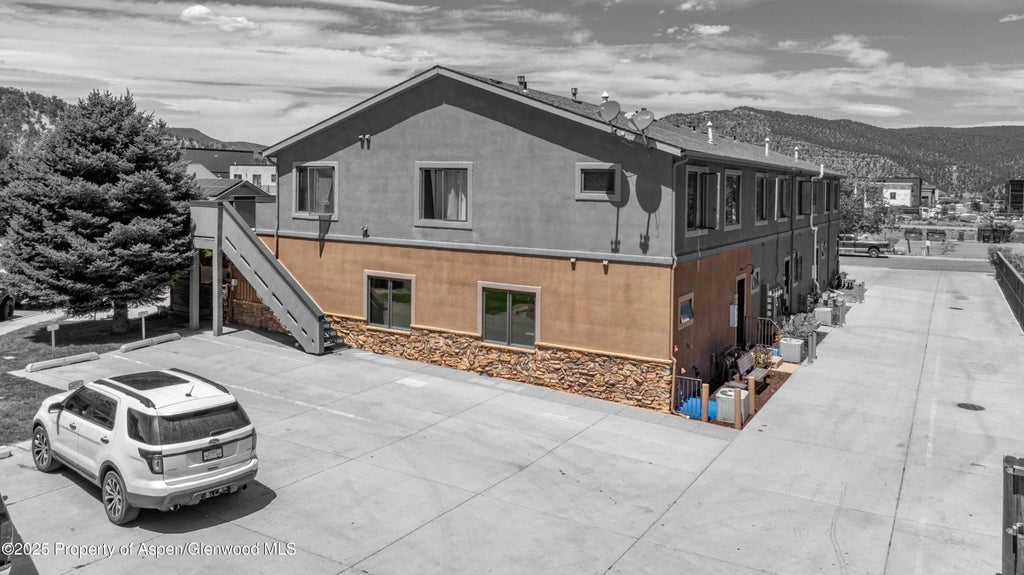 28 of 30 - 123 Village Lane, Carbondale, CO