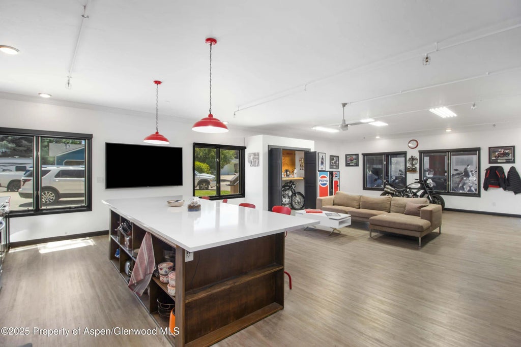 6 of 30 - 123 Village Lane, Carbondale, CO