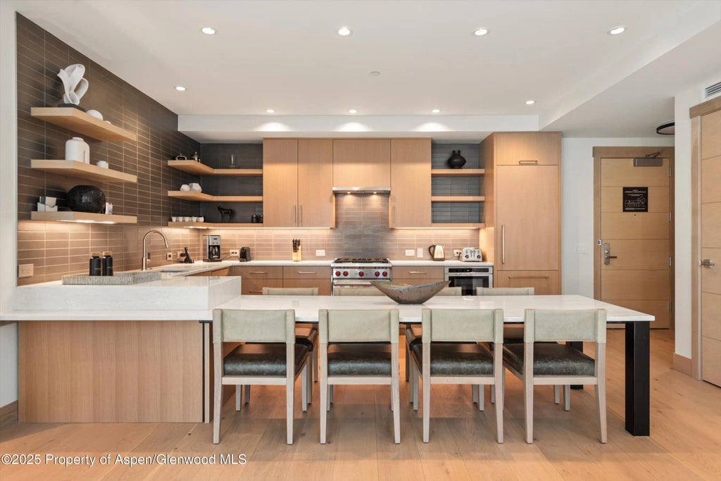 10 of 25 - 130 Wood Road 461-463, Snowmass Village, CO