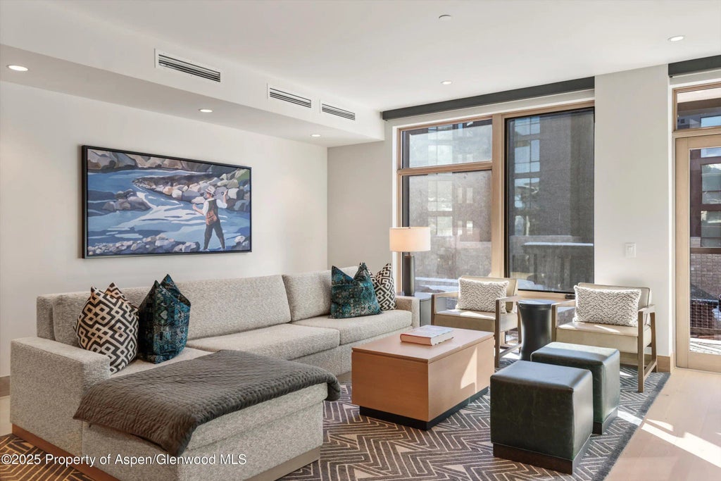 3 of 25 - 130 Wood Road 461-463, Snowmass Village, CO