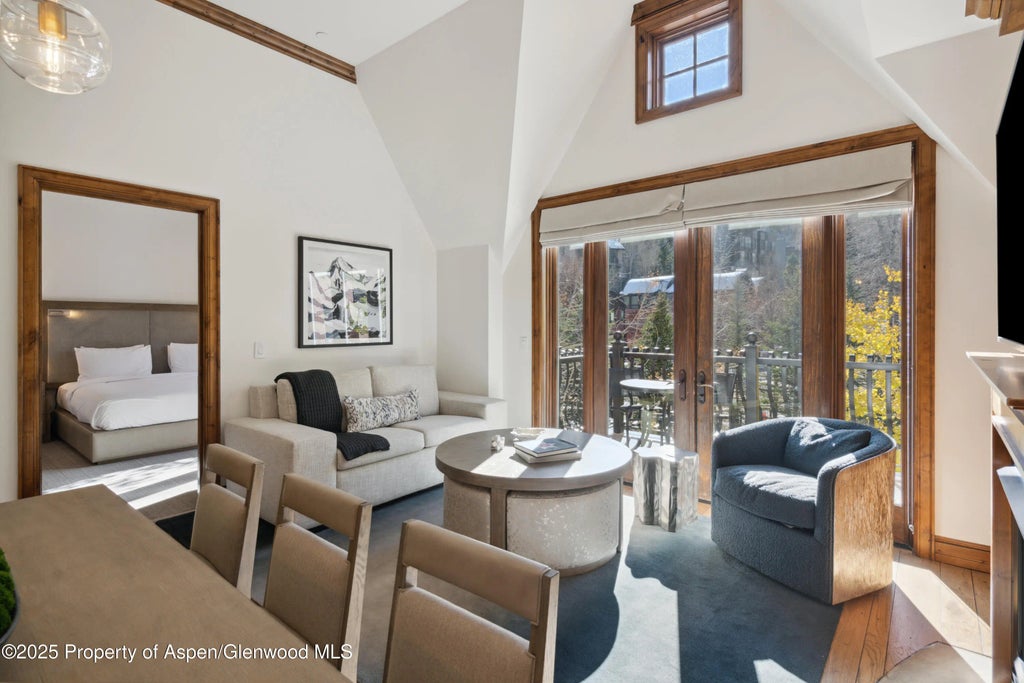 1 of 18 - 415 E Dean Street Unit 32- Wk 6, Aspen, CO