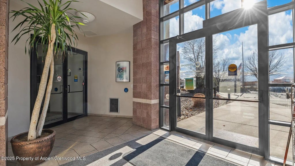 12 of 41 - 516 28 Road, Grand Junction, CO