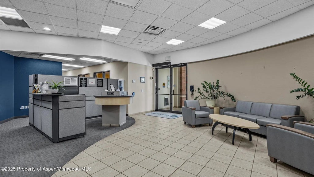 17 of 41 - 516 28 Road, Grand Junction, CO