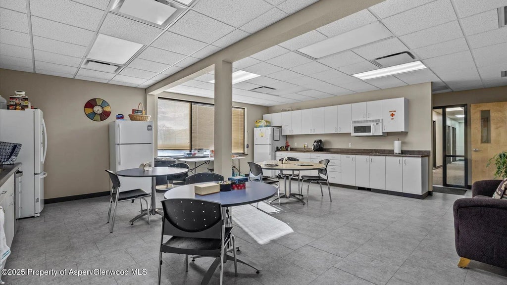 31 of 41 - 516 28 Road, Grand Junction, CO