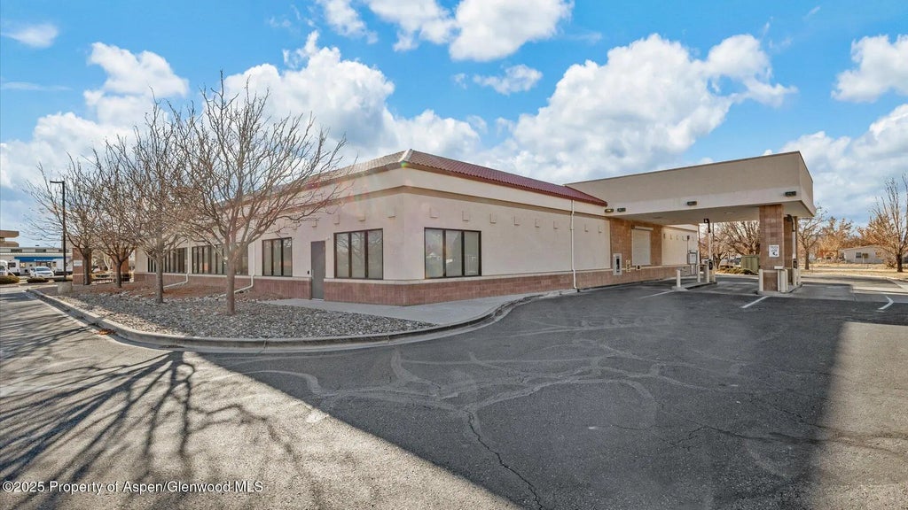 7 of 41 - 516 28 Road, Grand Junction, CO