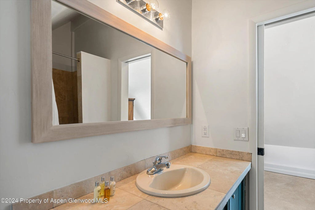 26 of 34 - 182 Bennett Place, Aspen, CO