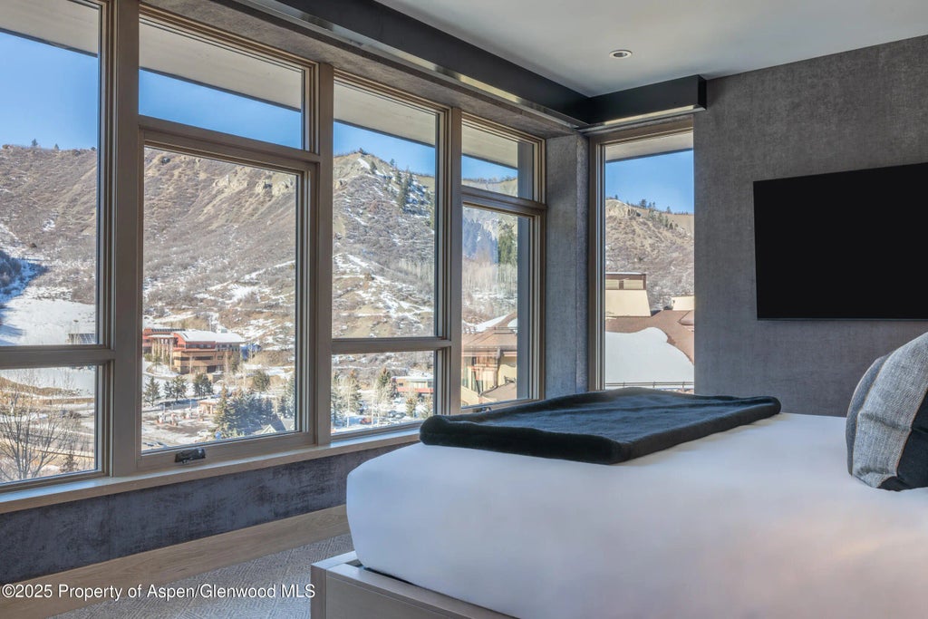 13 of 22 - 130 Wood Road 664, Snowmass Village, CO