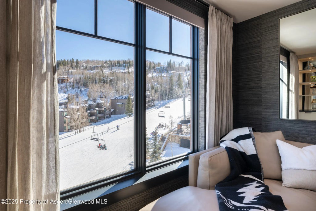 4 of 15 - 130 Wood Road 542, Snowmass Village, CO