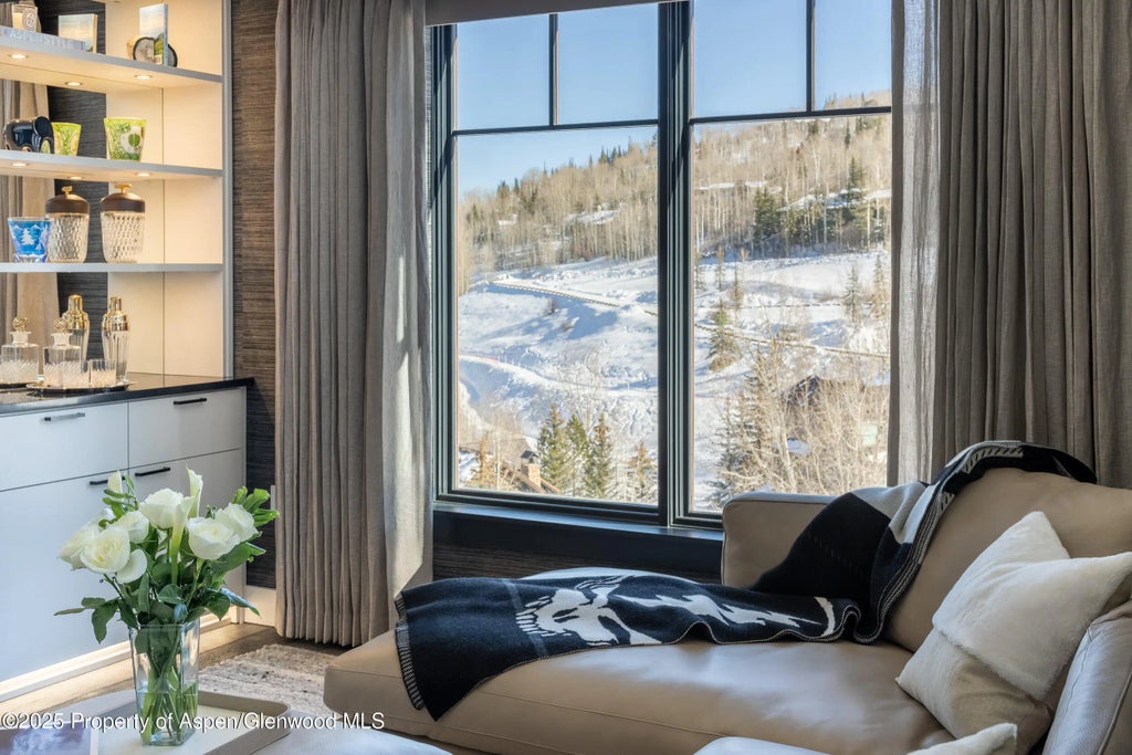 8 of 15 - 130 Wood Road 542, Snowmass Village, CO