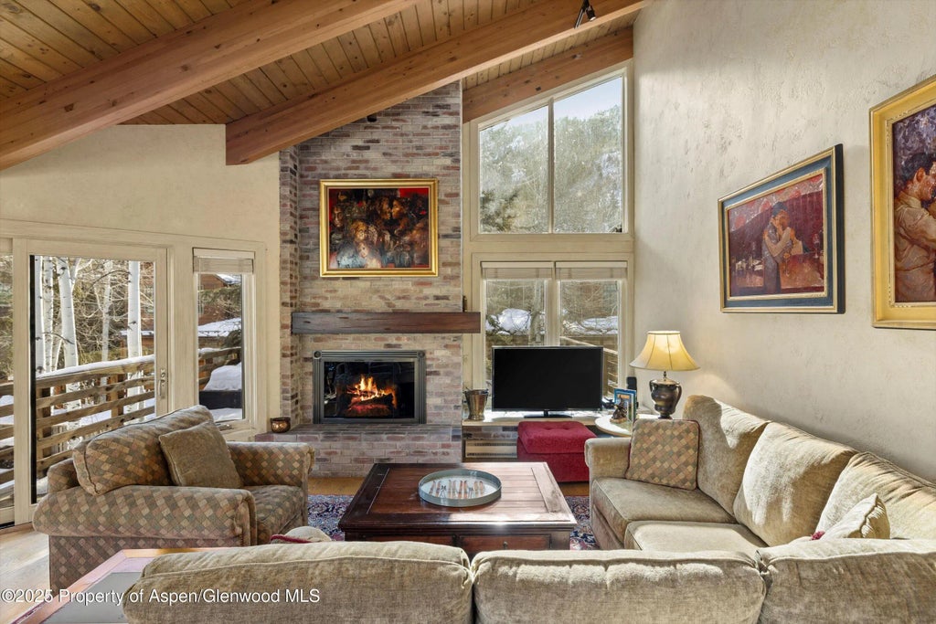 5 of 29 - 117 W Hyman #2, Aspen, CO