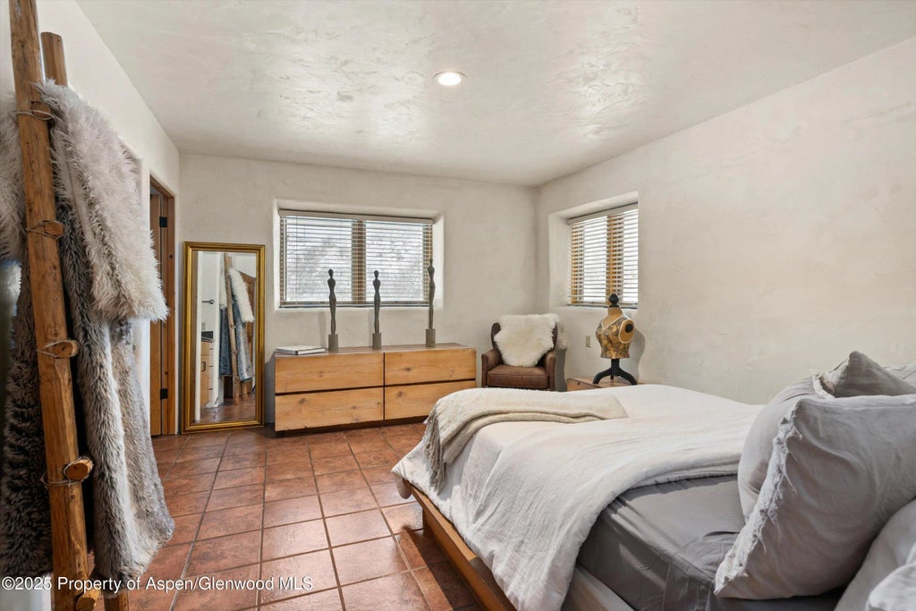 21 of 30 - 7282 Upper River Road, Woody Creek, CO