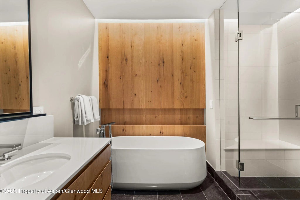 13 of 20 - 77 Wood Road 503east, Snowmass Village, CO