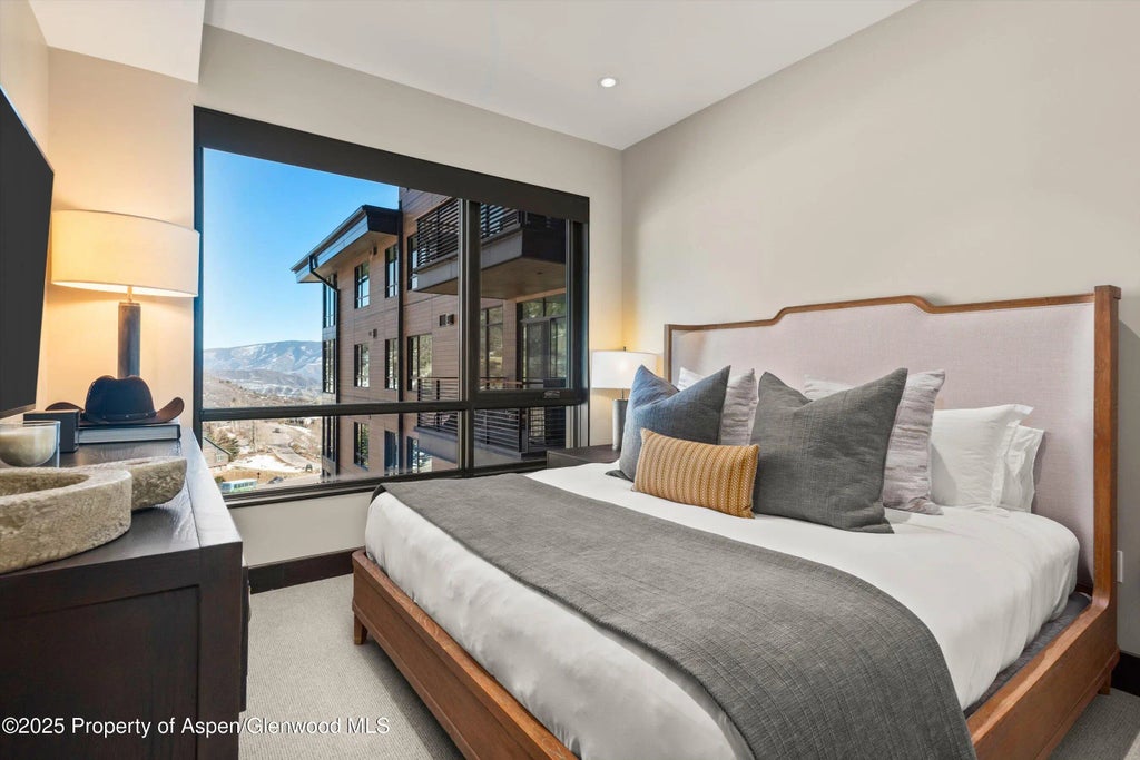 16 of 20 - 77 Wood Road 503east, Snowmass Village, CO