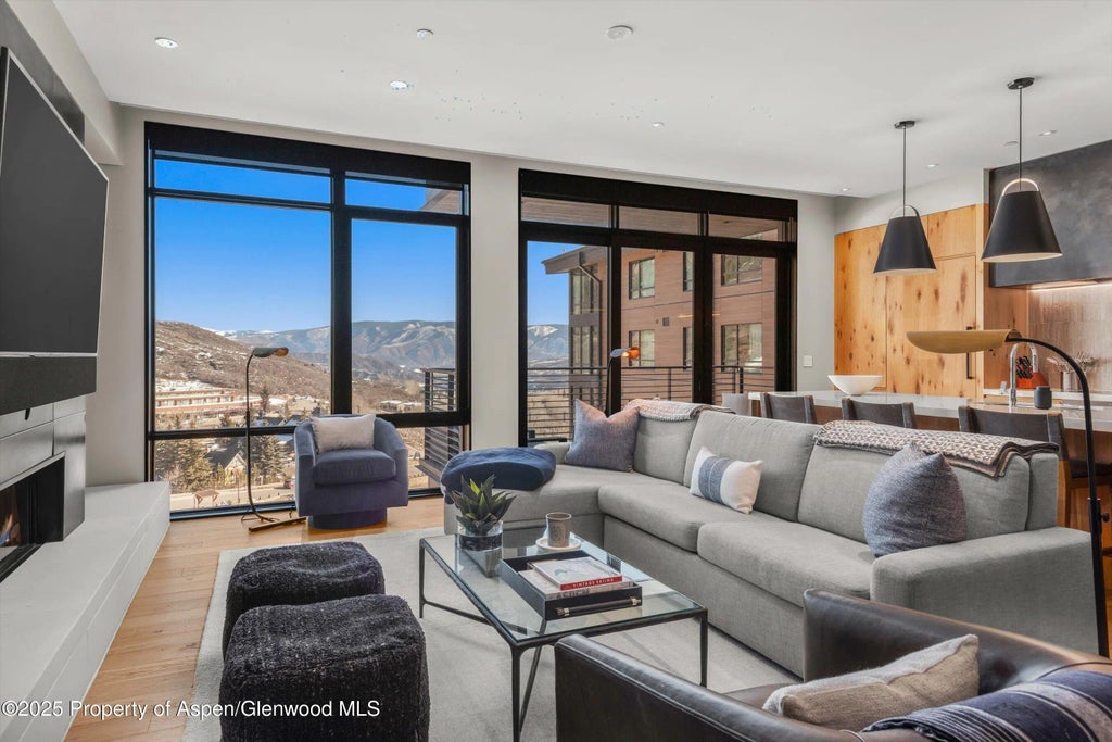 2 of 20 - 77 Wood Road 503east, Snowmass Village, CO