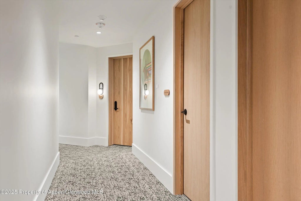 14 of 41 - 119 Wood Road Unit 206, Snowmass Village, CO